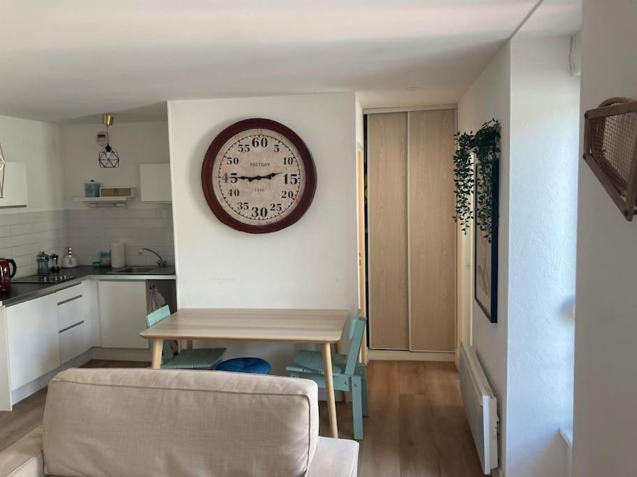 Appartement 1 Chambre Proximite Port De Commerce Et Gare Sncf Brest Buitenkant foto